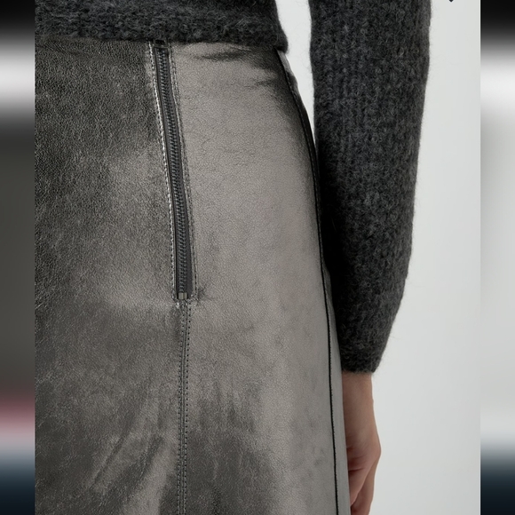 Marc Cain,‎ Leather Metallic Skirt, Silver, Size N1 (Size 4 US) - Picture 3 of 15
